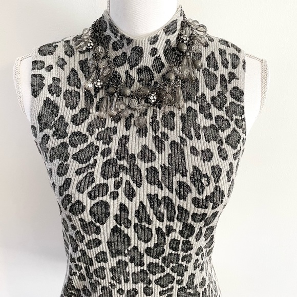 Women’s Gantos Sleeveless Ribbed Mock Neck Leopard Tank - Picture 6 of 11